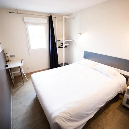 Hotel Grand Cap Rooftop Pool 2*