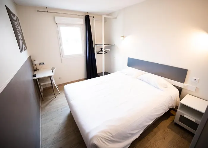 Hotel Grand Cap Rooftop Pool 2*