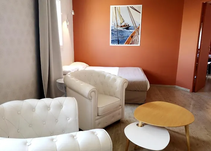 Hotel Grand Cap Rooftop Pool