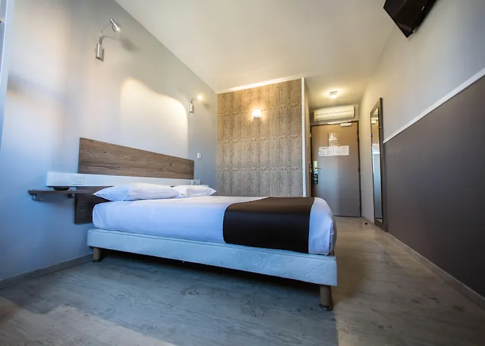 Hotel Grand Cap Rooftop Pool Agde