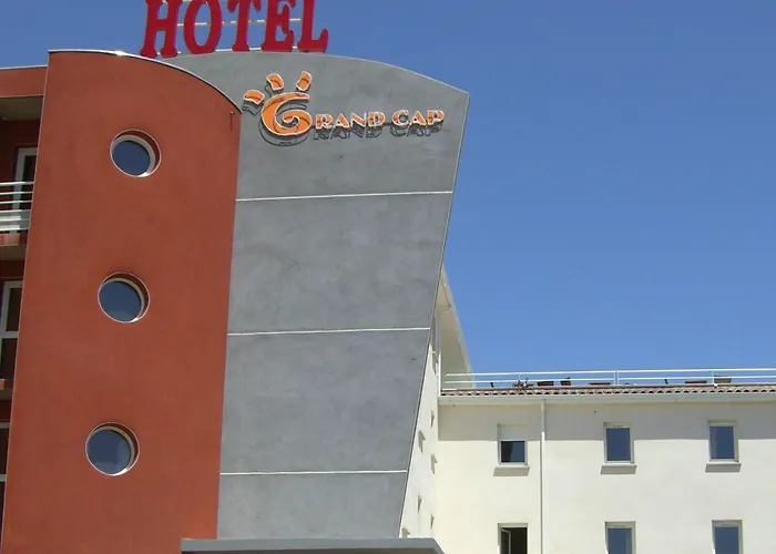 Grand Cap Rooftop Pool ホテル アグド